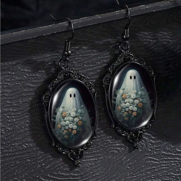 Gothic Vintage Inspired Earrings, Ghost Picture with floral, black frame… - Picture 1 of 3